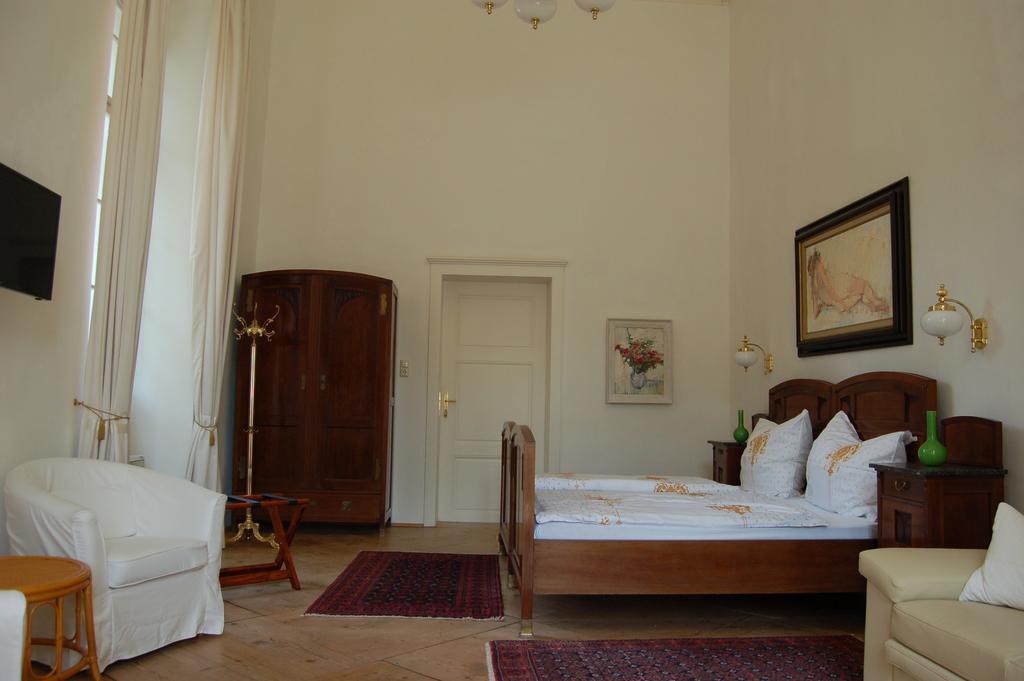 Gaestehaus Schloss Aschach Aschach an der Donau Bilik gambar